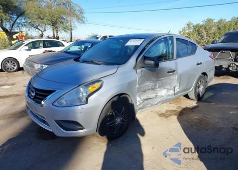 2015 Nissan Versa 1.6 S из США, поврежденный, VIN 3N1CN7AP6FL955936